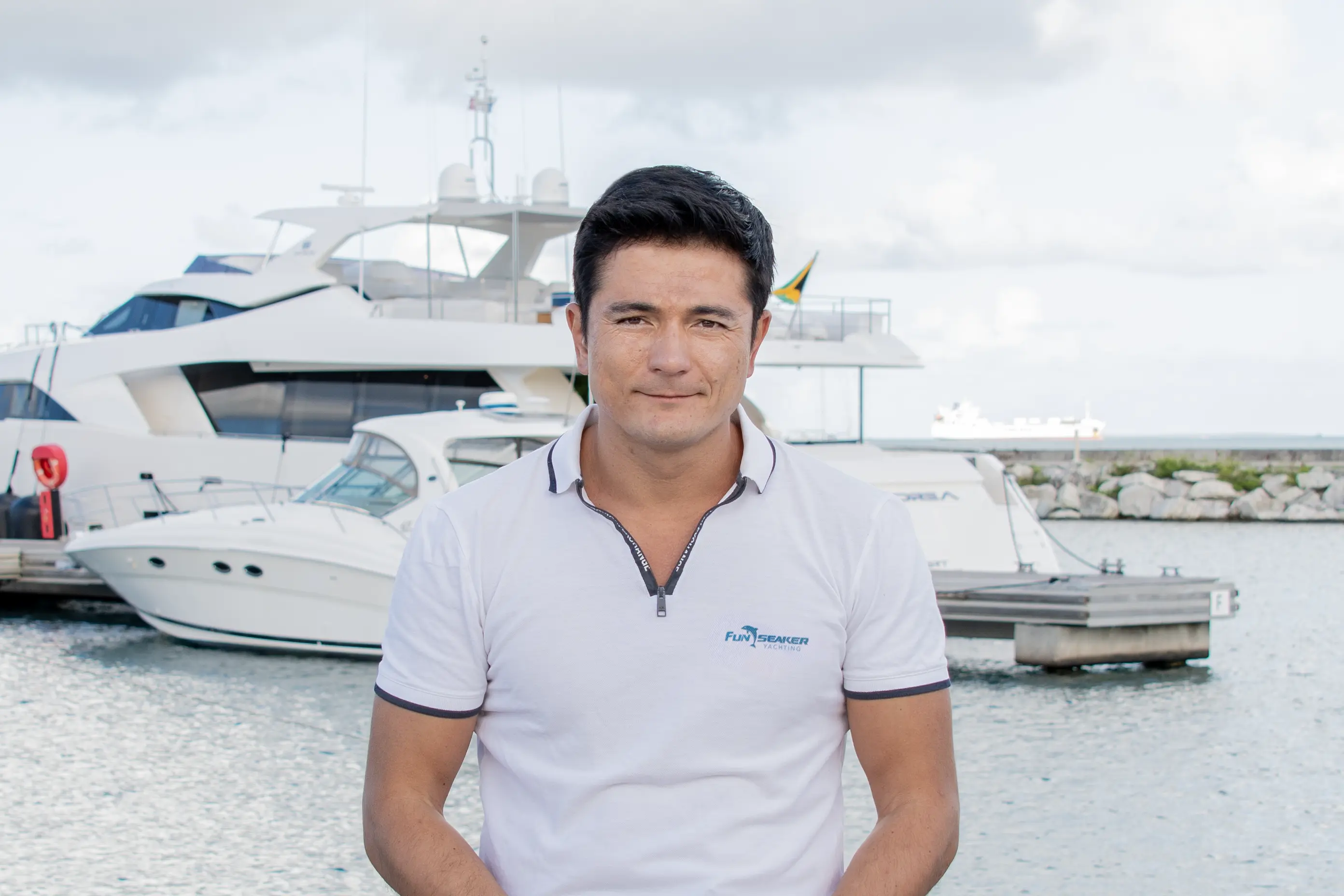 Takeshi HUE - President Funseaker