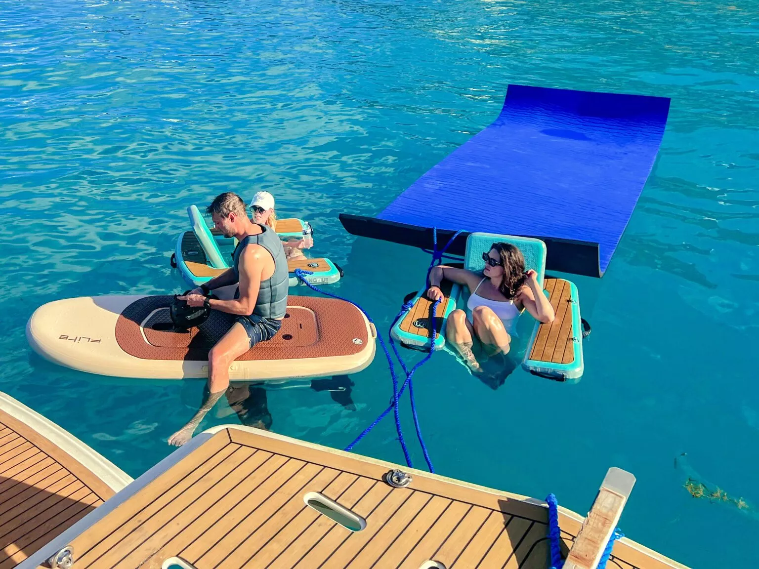 BOTE HANGOUT floating chairs are available on our catamaran charter